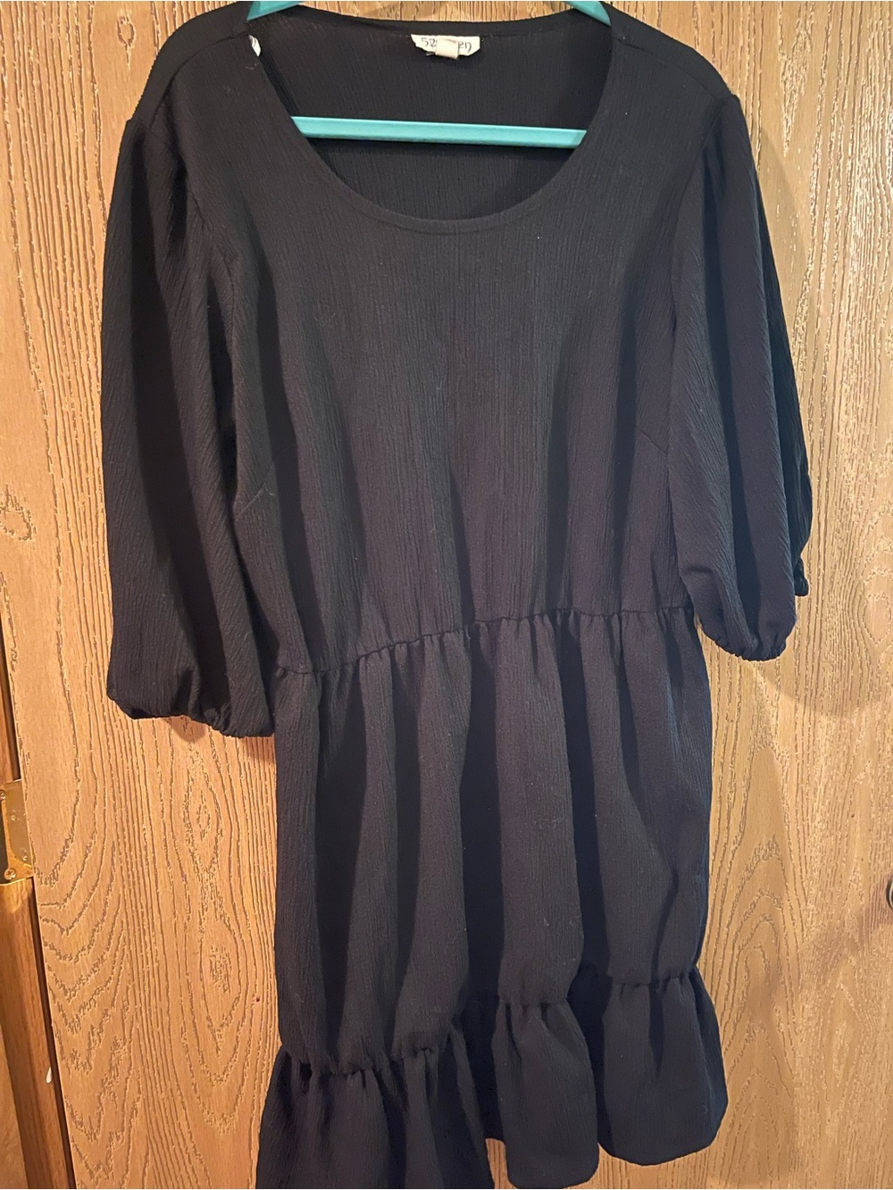 52seven Black Scoop Neck Tiered Dress - XL